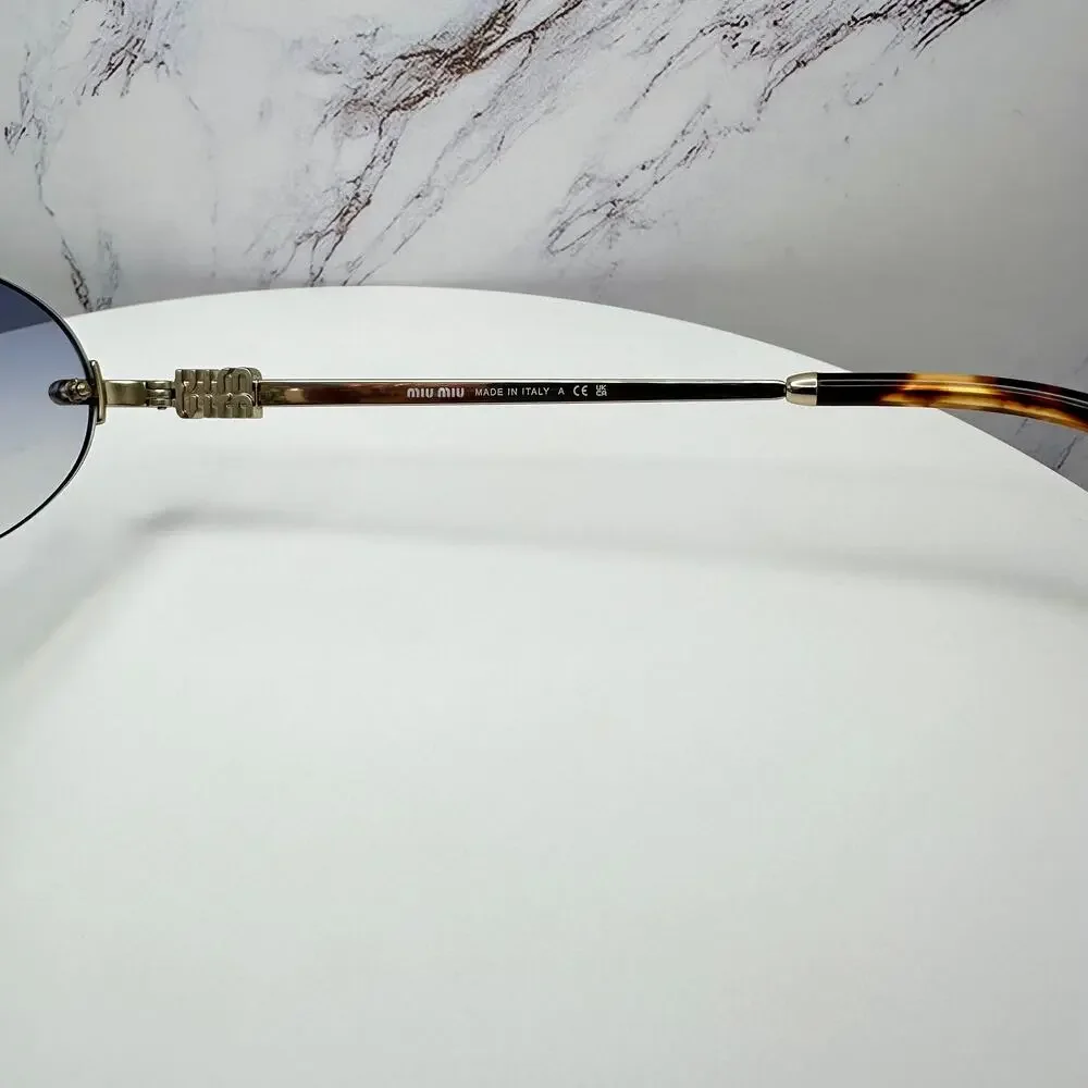 New MIU MIU Sunglasses - Picture 13 of 16